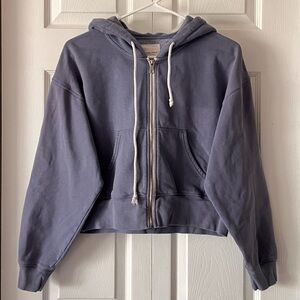 American Eagle Outfitters Cropped Zip Up Hoodie